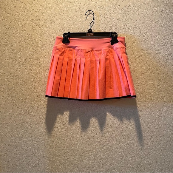 Nike Victory Tennis Skort - Picture 1 of 9